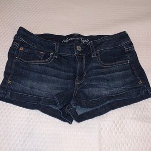 AE Jean shorts size 8